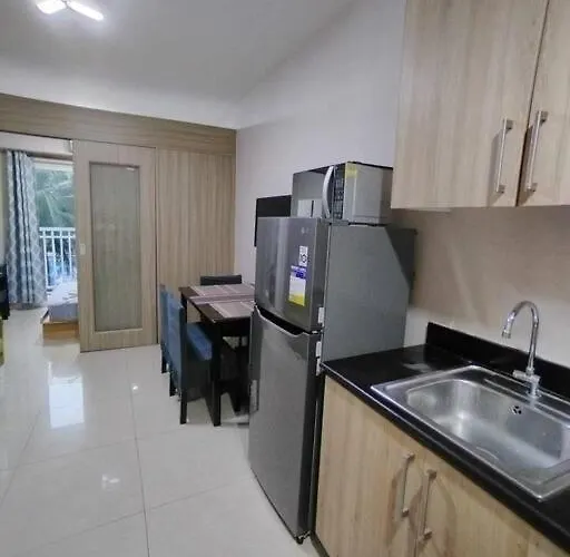 Near Moa At Shore Residences 1br With Balcony -unlimited Wifi Apartment