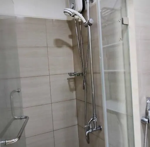 Apartment Near Moa At Shore Residences 1br With Balcony -unlimited Wifi Manila
